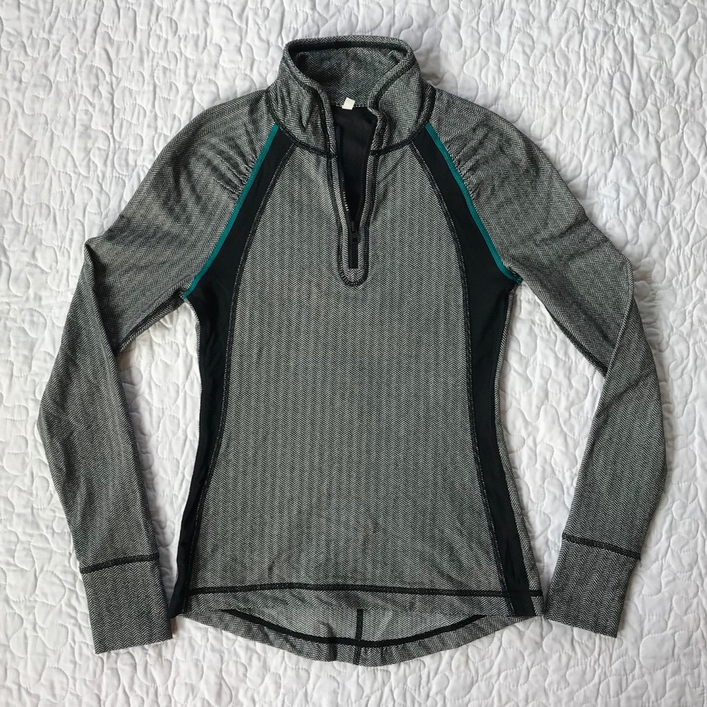 AEO Longsleeve workout athletic top